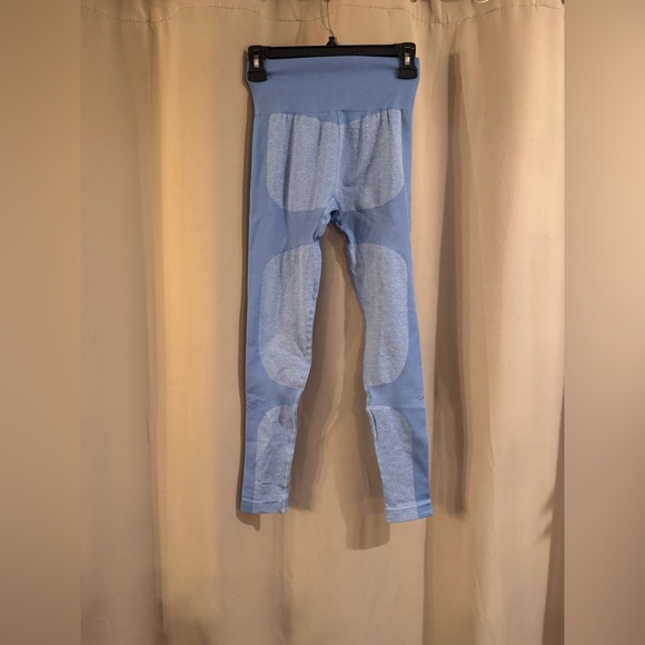 Women’s Blue Prettylittlething Leggings - Picture 6 of 6